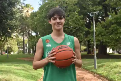 Sportsmen sorprendió a Alumni en Casilda y la Superliga ya tiene nuevo líder