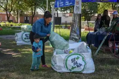 Eco-canjes en Corral de Bustos: llevá tus reciclables y volvé con plantines