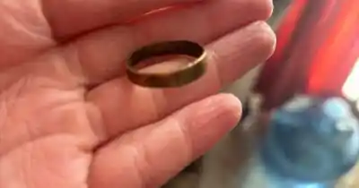 Murió en un hospital de Mendoza y descubrieron que le habían cambiado su anillo por una argolla oxidada