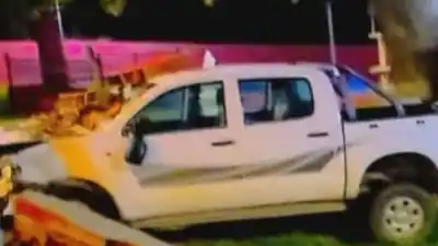 Perdió el control en la ruta y terminó incrustado contra la pared de una casa en Diamante