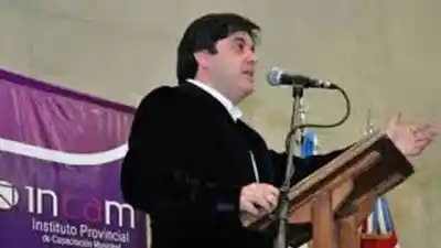 El dinero que no encuentra dueño: la Justicia reabre el caso contra el exintendente de Laguna Larga