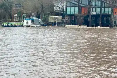 El río Gualeguaychú no frena: creció 38 centímetros y hay alerta en la Boca