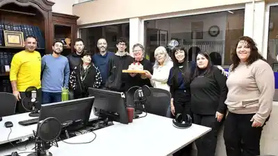 2 años al aire: la 90.1 celebra su cumpleaños y renueva su compromiso con la radio
