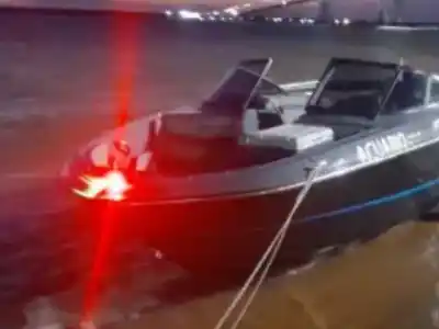Un arrastre fatal: la tormenta se llevó a un joven de Resistencia en el Paraná y siguen buscándolo