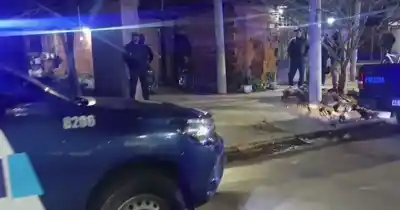 Nuevos allanamientos en Villa Banana: buscan a un sospechoso clave tras la ola de tiroteos