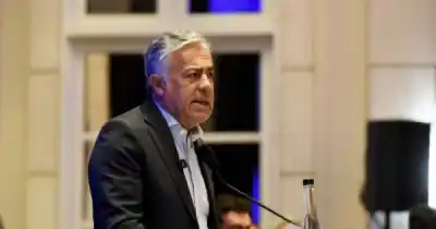 El duro desafío de Cornejo a los líderes: la IA no los reemplaza, los pone a prueba