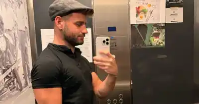 El senador que manejó con el celular y el mate promete dar clases de seguridad vial tras acumular 61 multas