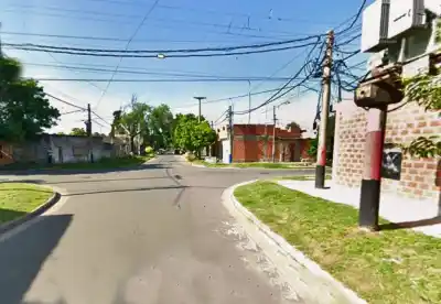 Un adolescente de 16 años mató de una puñalada a uno de los cinco que intentaron asaltarlo