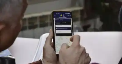 Adiós a los partes viales: así funciona la app que revoluciona los viajes por Santa Cruz
