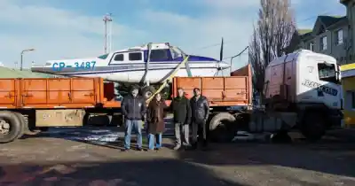 Llegó el avión a la Escuela Industrial: un hito para los futuros técnicos aeronáuticos