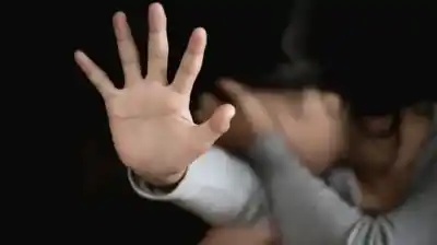 La encerró, la maltrató y le sacó el celular: así rescataron a una joven santiagueña en Salta