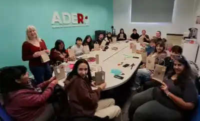 El taller que transforma emprendimientos: ADER suma 20 nuevos alumnos en packaging ecológico