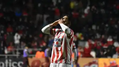 El misil de Mosqueira: el golazo de 37 metros que encendió a Unión