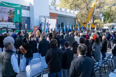 La histórica bodega de la Escuela de Enología vuelve a la vida: qué producen los alumnos