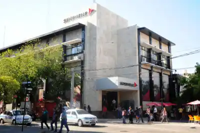 Tragedia en un banco de San Luis: una jubilada de 92 años falleció mientras esperaba para cobrar