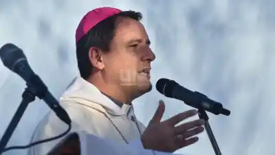 Monseñor Vecino y su duro mensaje en San Cayetano: “Son personas, no estorbos”