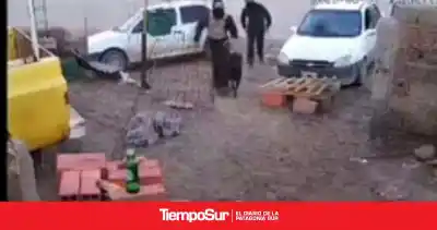 Conmoción en Caleta Olivia: encapuchados armados atacaron a un albañil en su casa