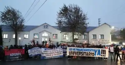 Agosto arranca con todo: docentes y nodocentes universitarios anuncian nuevos paros y una posible marcha federal