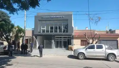 Fue a comprar drogas y terminó baleado: el insólito desenlace en el barrio Sarmiento