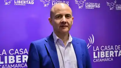 Media sanción a la ley de propiedad privada: el festejo de Brizuela y la advertencia de Saracho