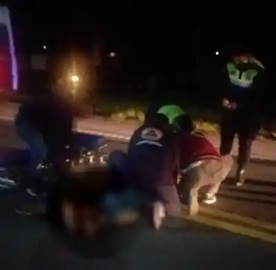 Ruta 38: Quedó inconsciente y grave al ser embestido por un auto