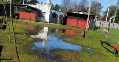 La lluvia le ganó al fútbol: la Liga Amateur Platense suspendió toda la actividad
