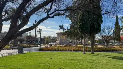 Alerta en Santa Rosa: el termómetro podría desplomarse hasta -1°C este fin de semana