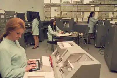 El día que 25 mujeres desafiaron a IBM y marcaron un hito en la informática argentina