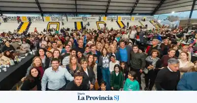 Más de 1.200 adultos mayores vivieron una jornada inolvidable en San Juan: ¿qué pasó en el Club Colón Junior?