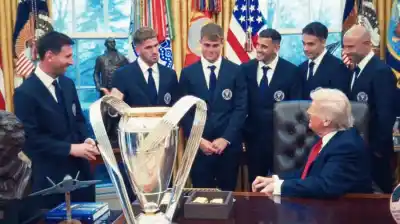 El inesperado chiste de De Paul que resonó en el despacho de Trump durante la visita de Messi