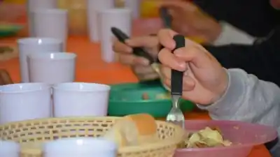 Alerta en las escuelas: abren convocatoria para sumarse al amparo por la alimentación