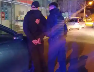 Agresión en plena vía pública en Puerto Madryn: dos detenidos tras el ataque