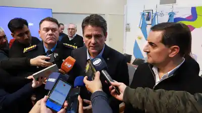 El plan de Gaido para frenar la competencia desleal que amenaza a los comercios de Neuquén