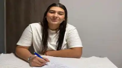 La paranaense que dejó todo para jugar al vóley en la NCAA: la historia detrás de su salto a Estados Unidos