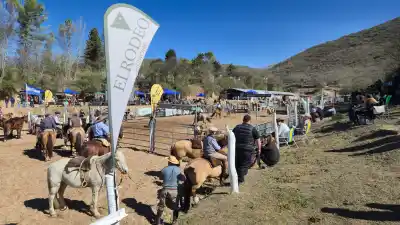 El Rodeo se vistió de fiesta: así arrancó el Aparte Campero con música, tradición y sabor