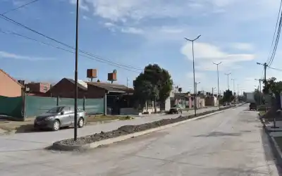 Un nene de 10 años caminó solo hasta la comisaría para salvar a su mamá