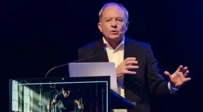El secreto que reveló Elguezábal tras el evento con Luciana Aymar