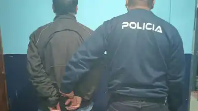 Un nene de 10 años delató a su papá: lo que encontró la policía en la casa