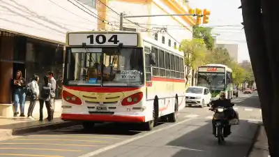 El ultimátum del Gobierno a las empresas de transporte: sin unidades nuevas, no hay renovación de permisos