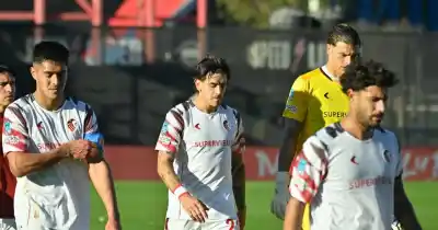 La chance que se les escapó: los suplentes de Estudiantes que no estuvieron a la altura en Riestra