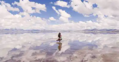 Viajar en solitario: la nueva forma de descubrirse que elige la Generación Z