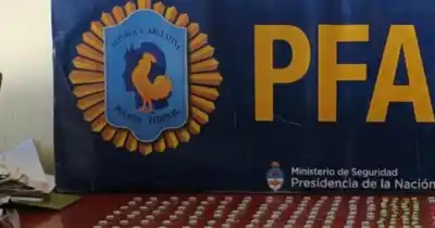Allanamiento en Santa Lucía: secuestran cocaína y detienen a un prófugo que era buscado desde 2023