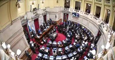 La admisión que encendió alarmas en el oficialismo: senador libertario reconoce que perdieron la batalla comunicacional