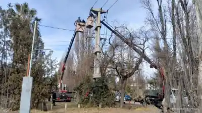 Cortes de luz en Mendoza: los barrios afectados este domingo y los horarios exactos