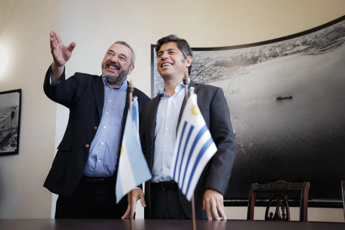 Kicillof en Uruguay