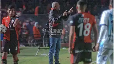 El regreso que ilusiona: Delfino ya tiene equipo para su debut en Colón