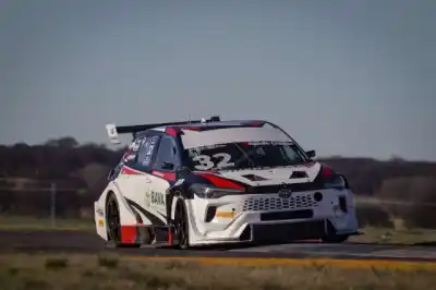 La remontada de Ponce de León en Toay: del noveno lugar a la gloria en el TC 2000