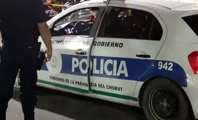 El baleado que llegó en taxi: detienen a un enfermero, pero el arma sigue sin aparecer
