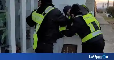 Quiso robar con un cuchillo y la Policía lo detuvo en pleno centro