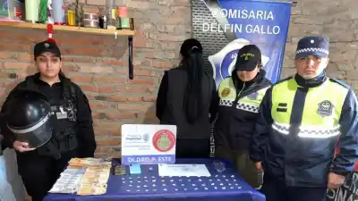 Allanamientos en Delfín Gallo: secuestraron más de 50 ravioles de cocaína y detuvieron a una mujer